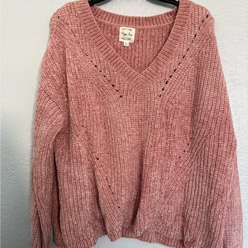 Hippie Rose V-Neck Sweater in Dusty Pink